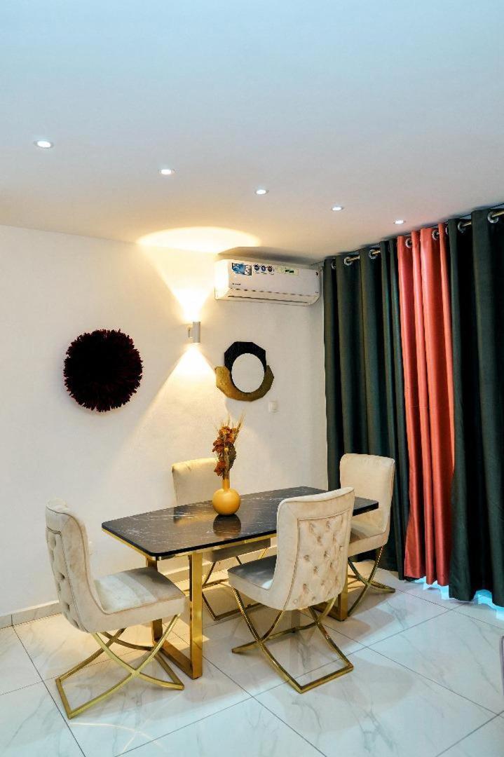 Reddington By Jvte Aparthotel Douala Exterior photo