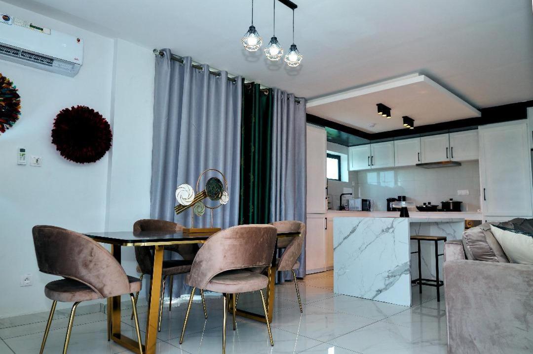 Reddington By Jvte Aparthotel Douala Exterior photo