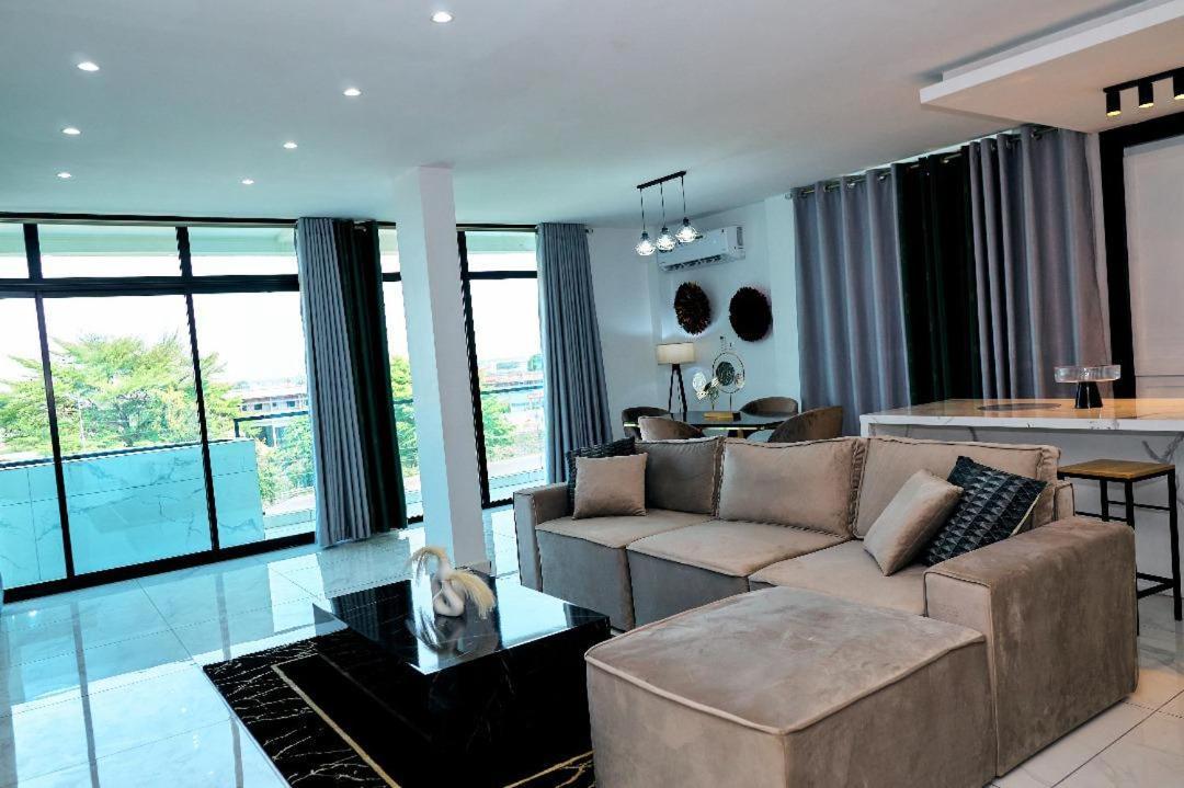 Reddington By Jvte Aparthotel Douala Exterior photo